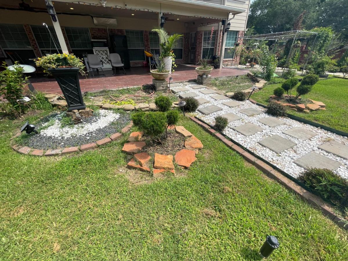 Afra Home With Huge Garden Houston, Texas Exteriör bild