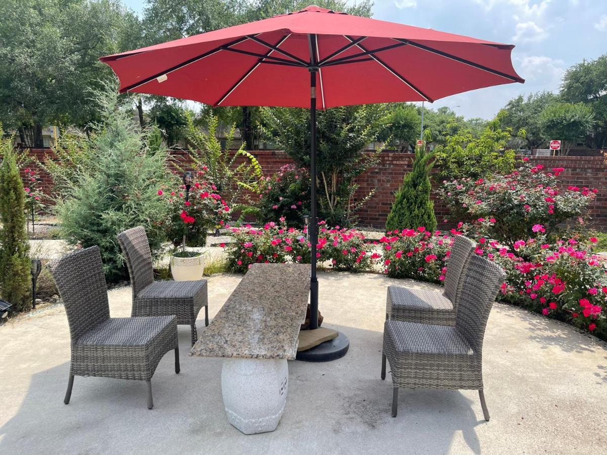 Afra Home With Huge Garden Houston, Texas Exteriör bild